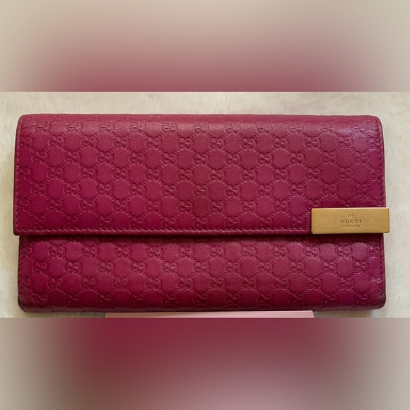 100% Authentic Gucci guccissima pattern wallet. - Picture 1 of 15